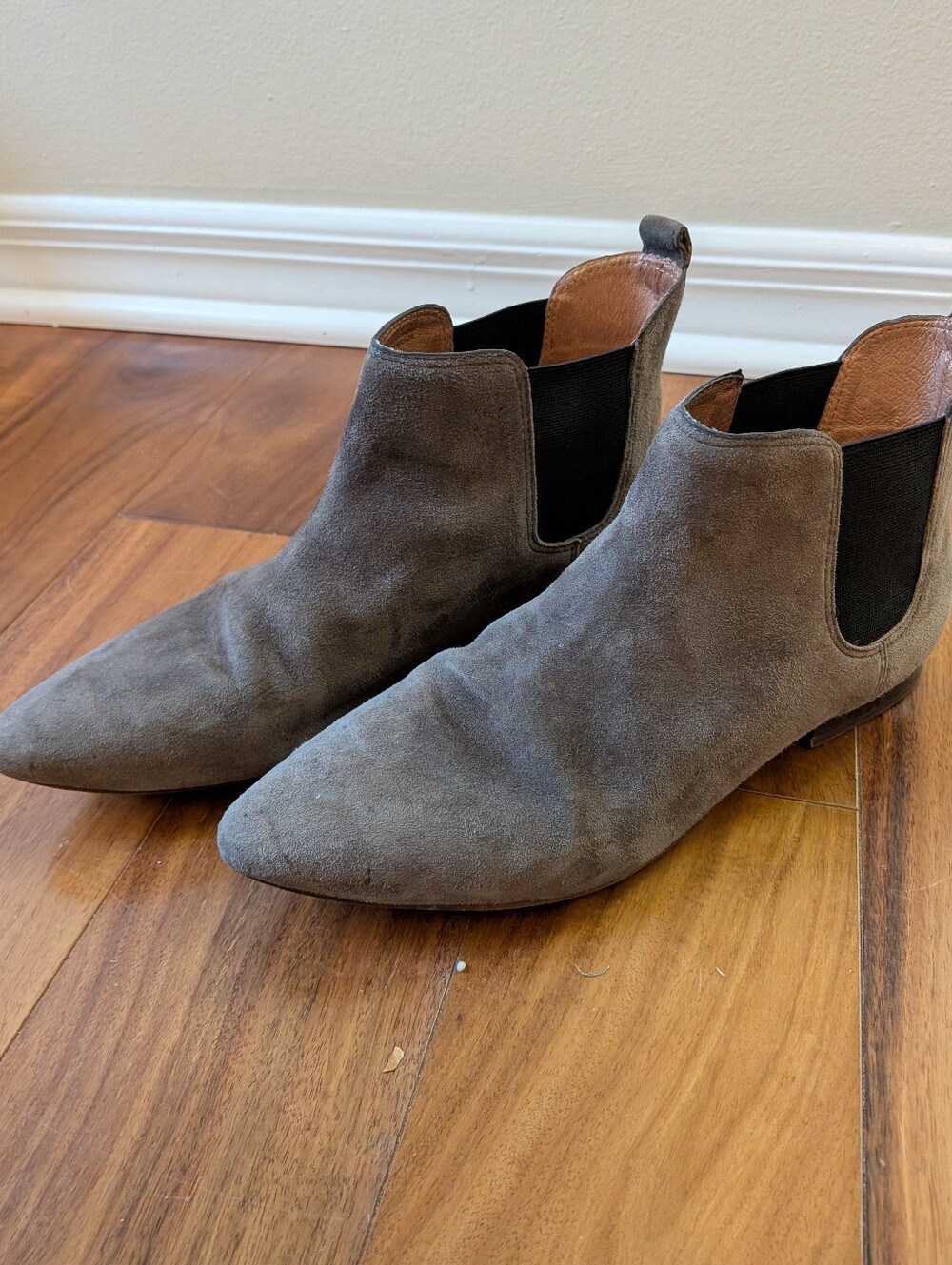 Madewell Gray Suede Chelsea Ankle Boots | Size 7.5